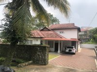 For Rent Beautiful large 6 BR bungalow in JB town prime area