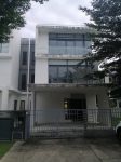 Fire Sale!! Semi Detached House @ Grove, Lake Fields, Sg Besi