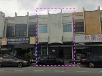 Spacious Commercial Shoplot Facing Main Road Jalan Kampar for Rent